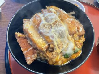 やまいち　カツ丼